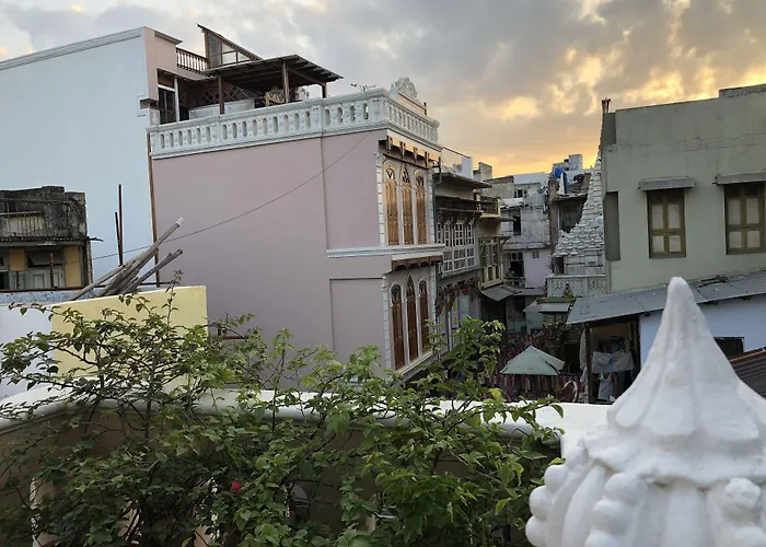 French HaveliAirport Hotel